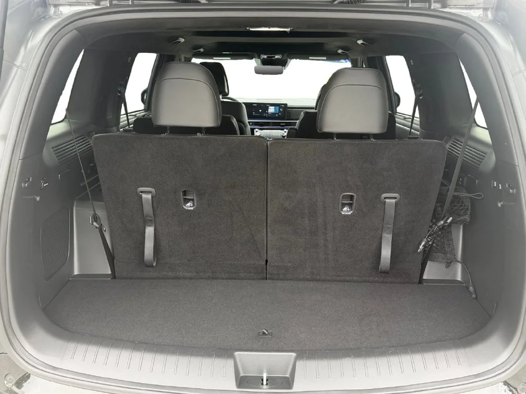 Used 2024 Gray Hyundai Calligraphy image 14