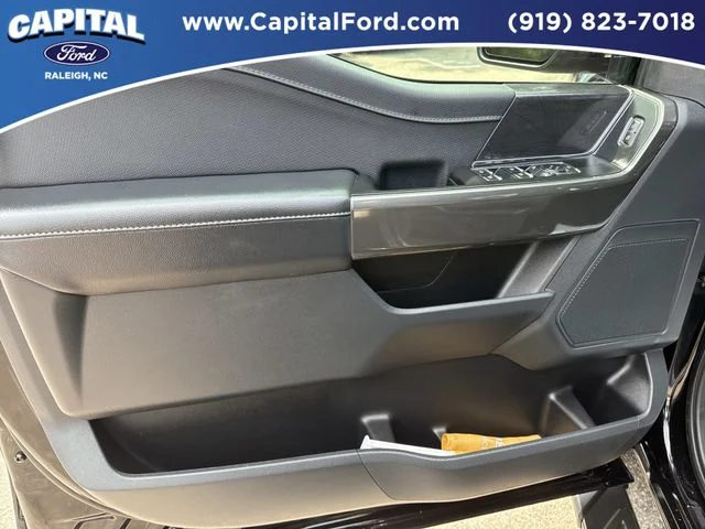 Used 2023 Black Ford XLT image 20