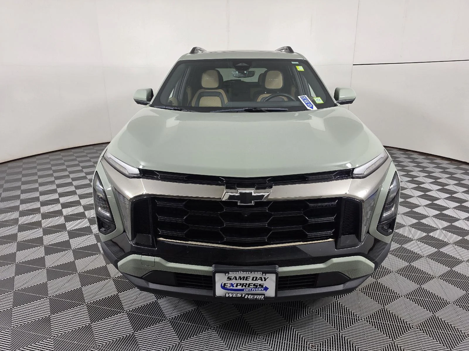 Used 2025 Cacti Green Chevrolet AWD ACTIV image 6