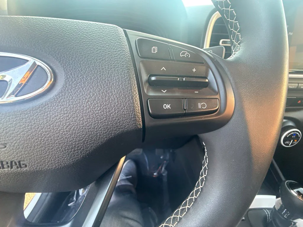 Used 2024 White Hyundai Limited image 18