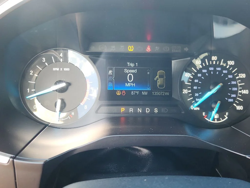 Used 2016 Black Ford SEL image 20