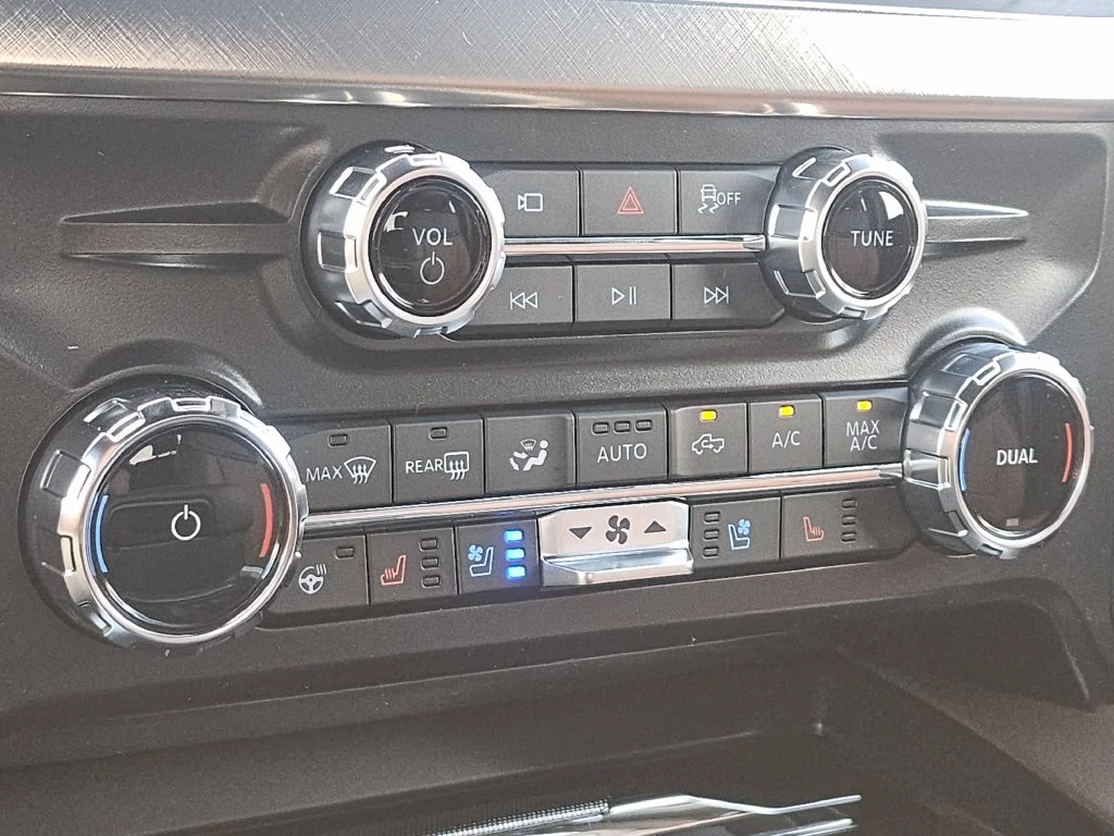 New 2026 Agate Black Metallic Ford F-250® King Ranch® image 35