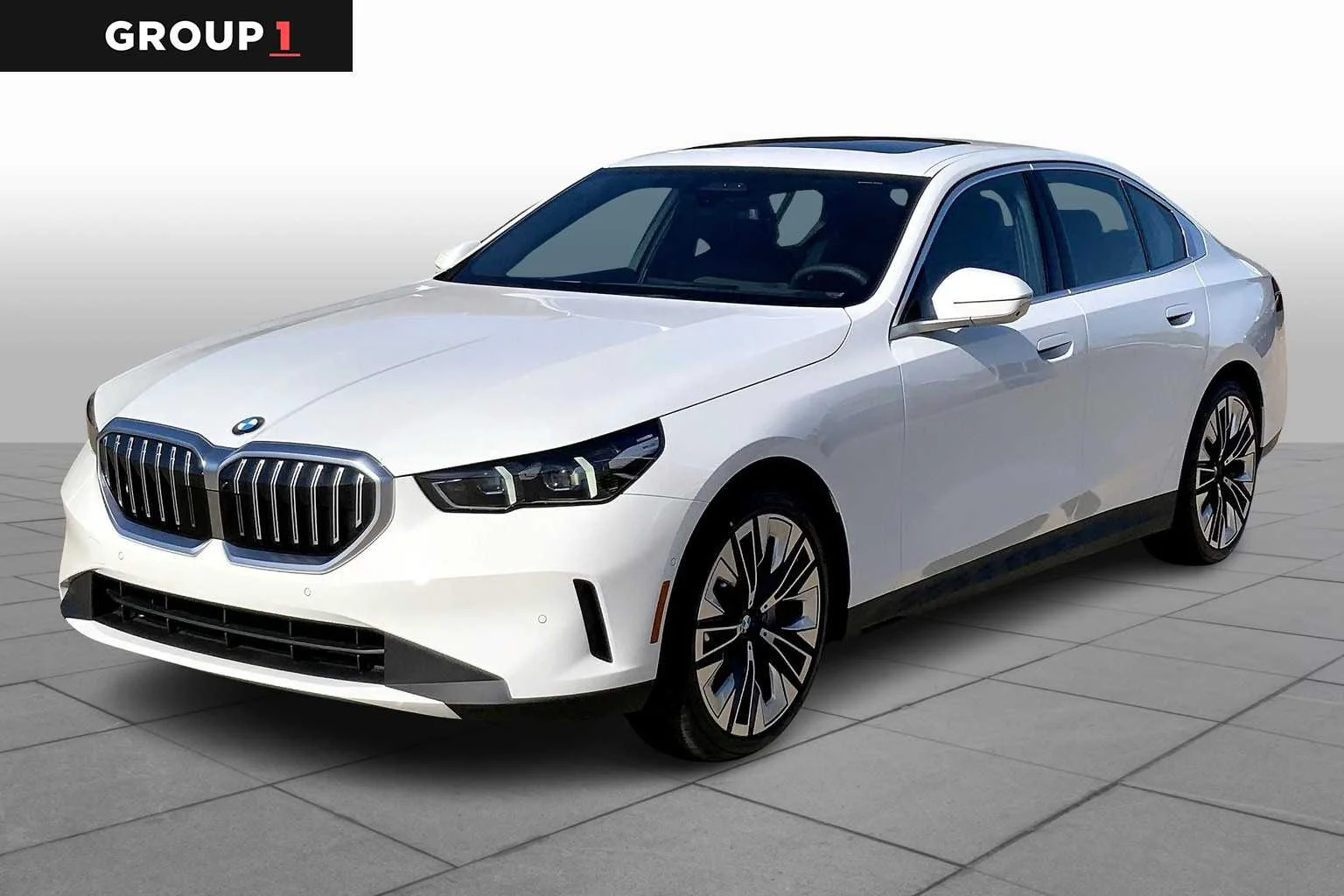 2026 BMW 5 Series 530i xDrive Sedan's photo
