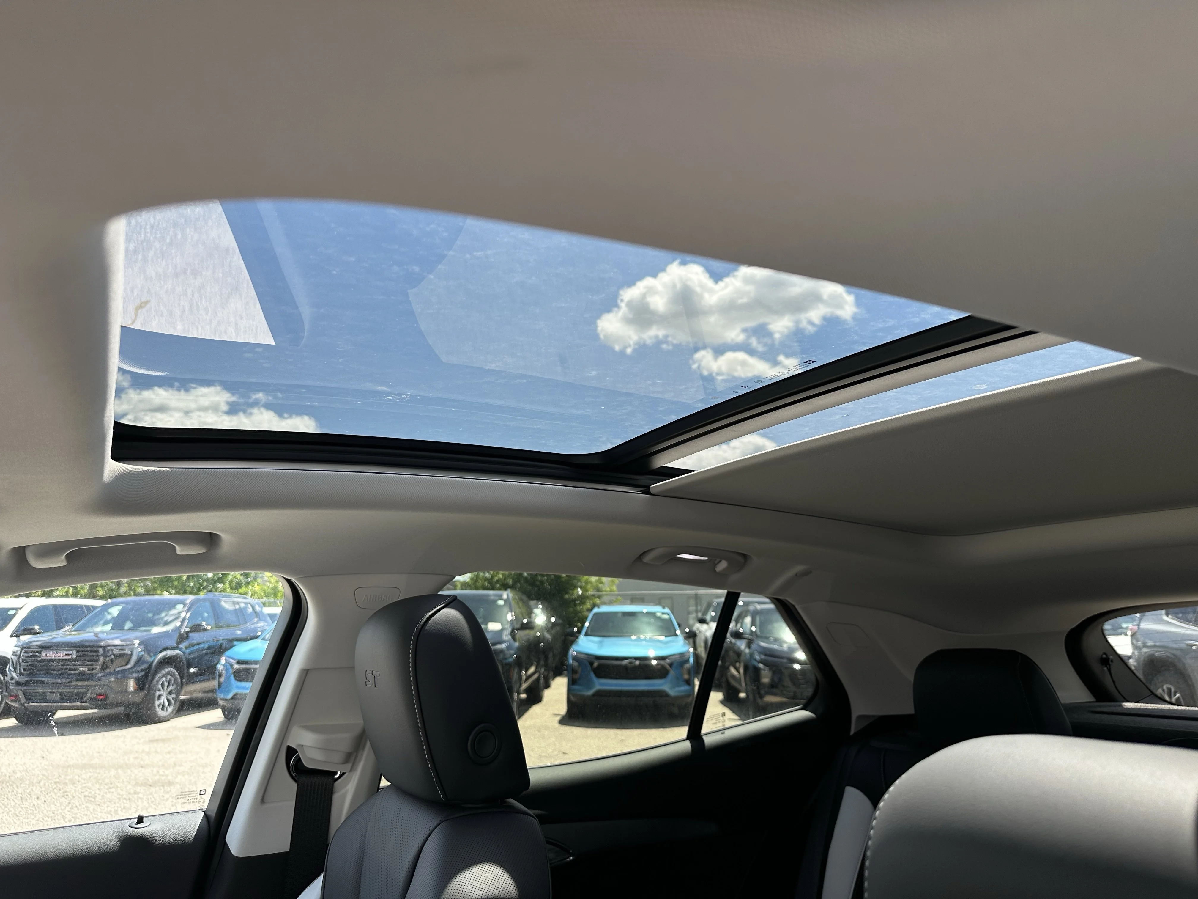 New 2026 Summit White Buick Sport Touring image 17