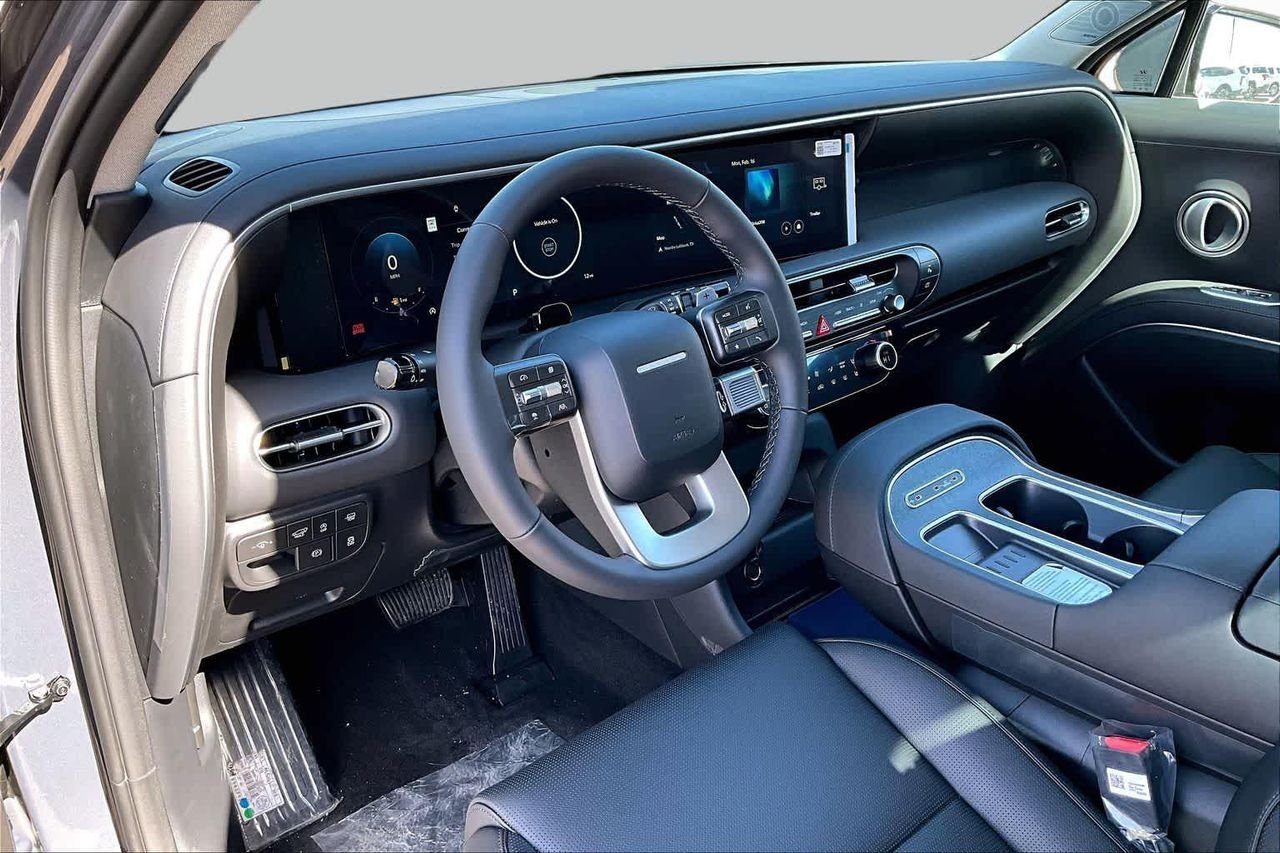 New 2026 Ecotronic Gray Pearl Hyundai Limited image 8