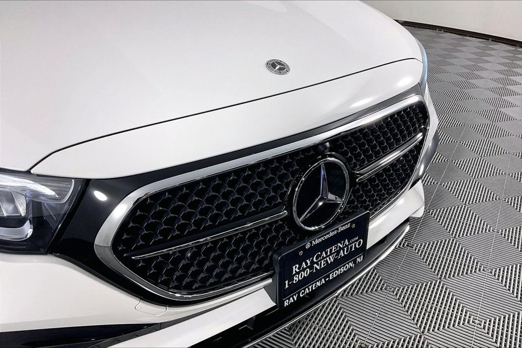 2026 Mercedes-Benz E-Class E350 - Photo 22