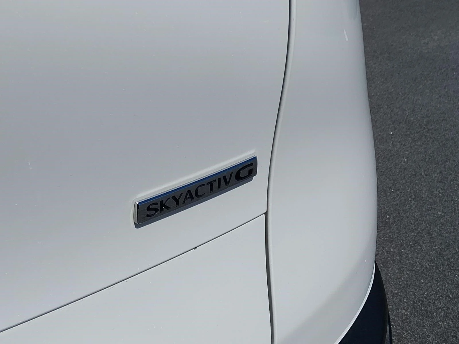 Certified Used 2024 Snowflake White Pearl Mica Mazda 2.5 S image 20