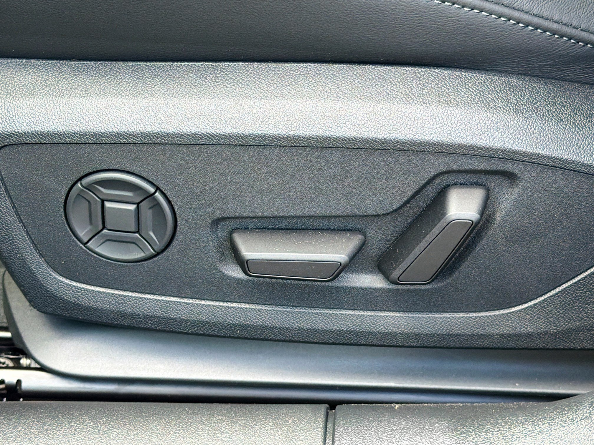 2026 Audi A6 Premium Plus - Photo 23