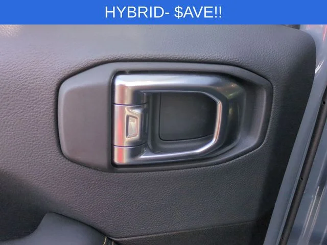 Used 2025 Gray Jeep Sahara 4xe image 26