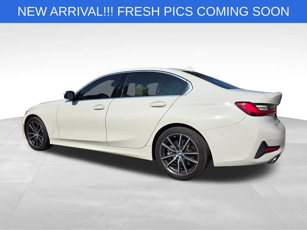 Used 2019 White BMW 330i image 4