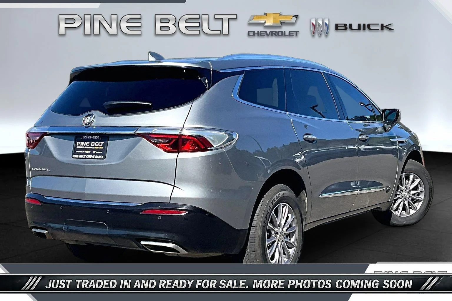 Used 2023 Includes Pitch Dark Night lower exterior accent color.) Buick Essence image 11