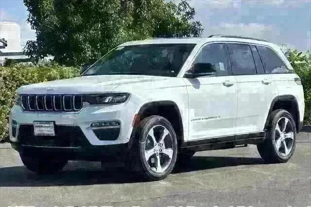 2025 Jeep Grand Cherokee Limited - Photo 8