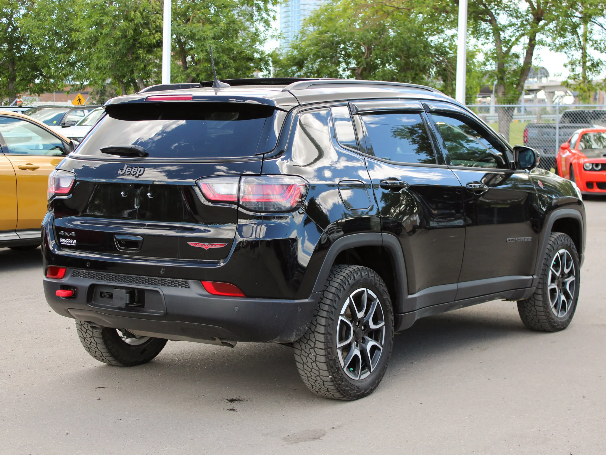 Certified Used 2024 Black Jeep Trailhawk Elite*No Accidents | Trailer Tow | Heated/Vented Seats | Apple CarPlay | Adaptive Cruise image 16