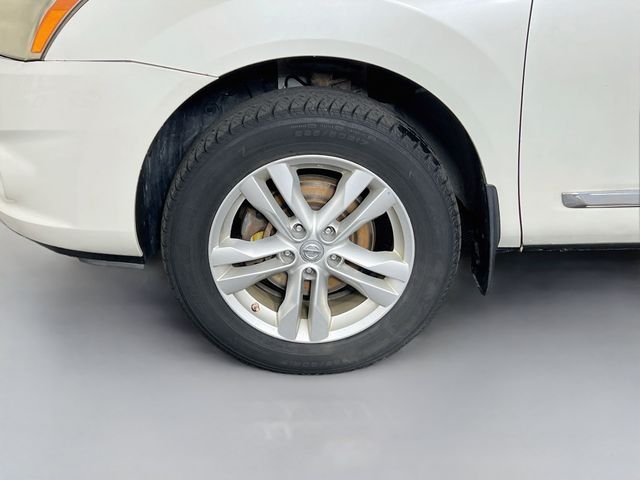 2013 Nissan Rogue SV - Photo 26
