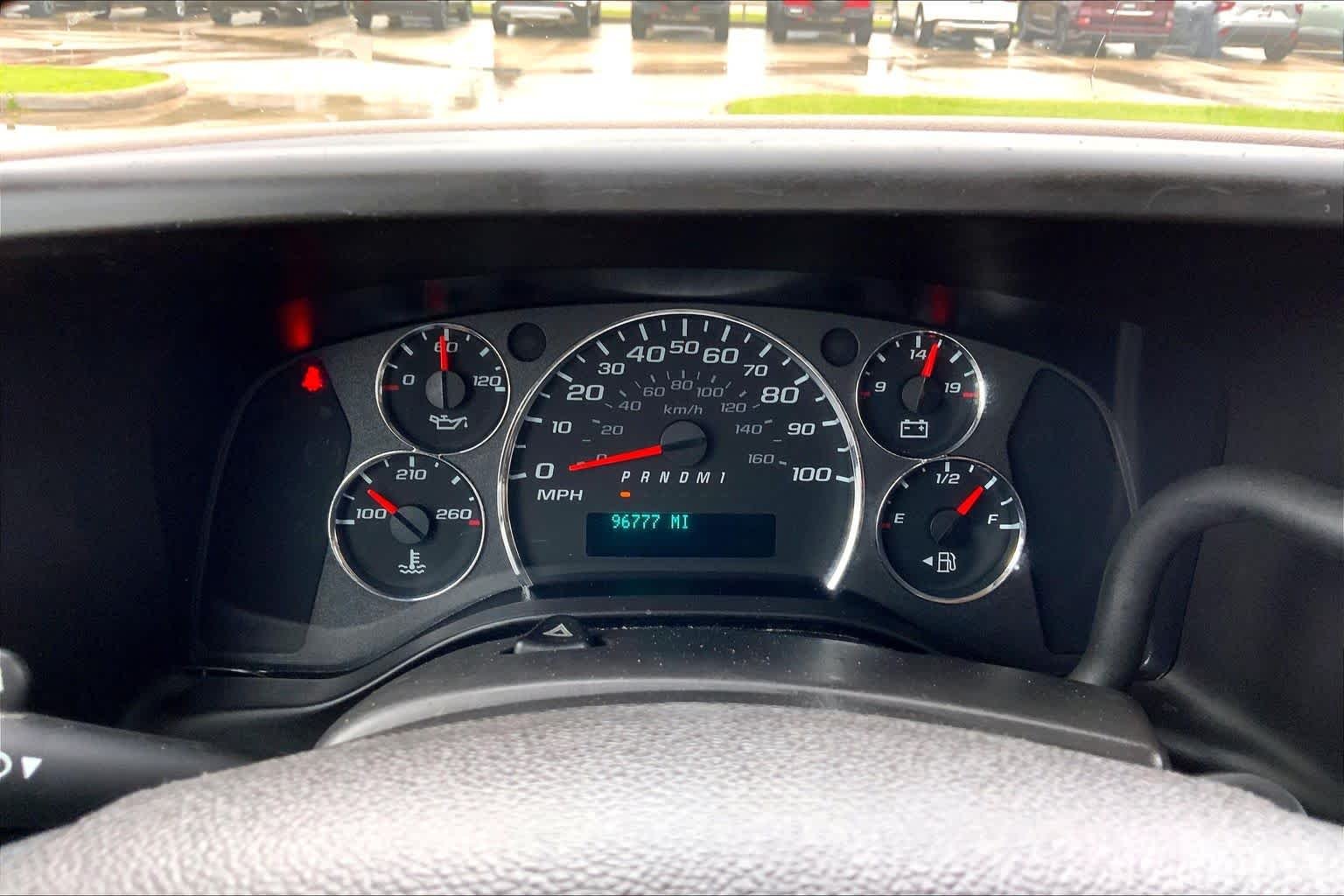 Used 2021 SUMMIT WHITE Chevrolet RWD 2500 Regular Wheelbase WT image 22