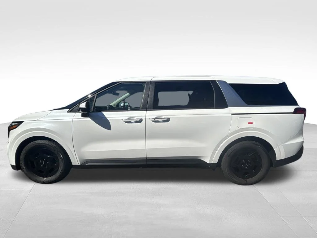 Used 2026 White Kia LX image 2