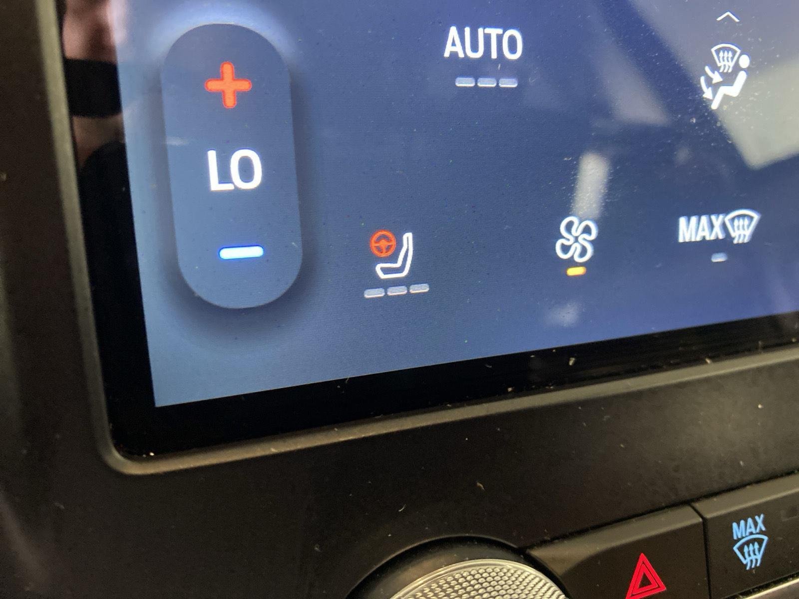 Used 2022 Stone Blue Ford SEL image 5
