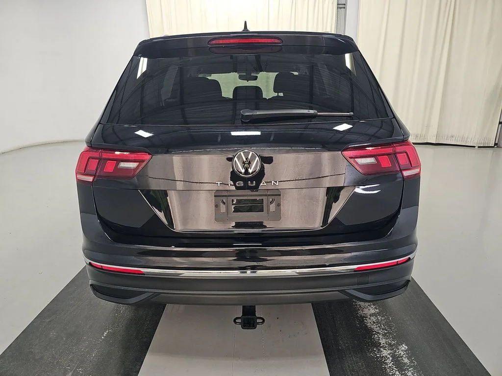Used 2023 Black Volkswagen 2.0T S image 3
