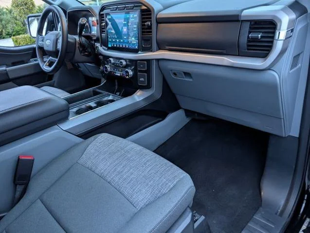 2023 Ford F-150 XLT - Photo 40