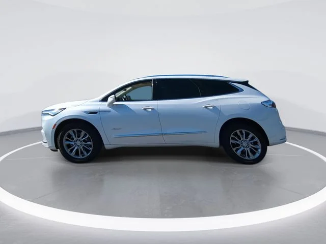 Used 2023 White Buick Avenir image 5