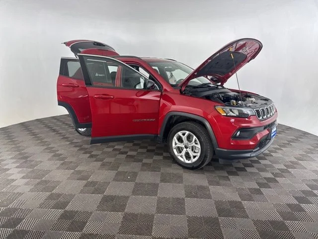 Used 2025 Red Jeep Latitude image 15