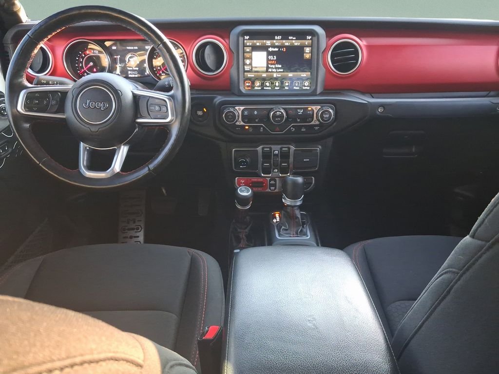 Used 2021 Gray Jeep Rubicon image 17