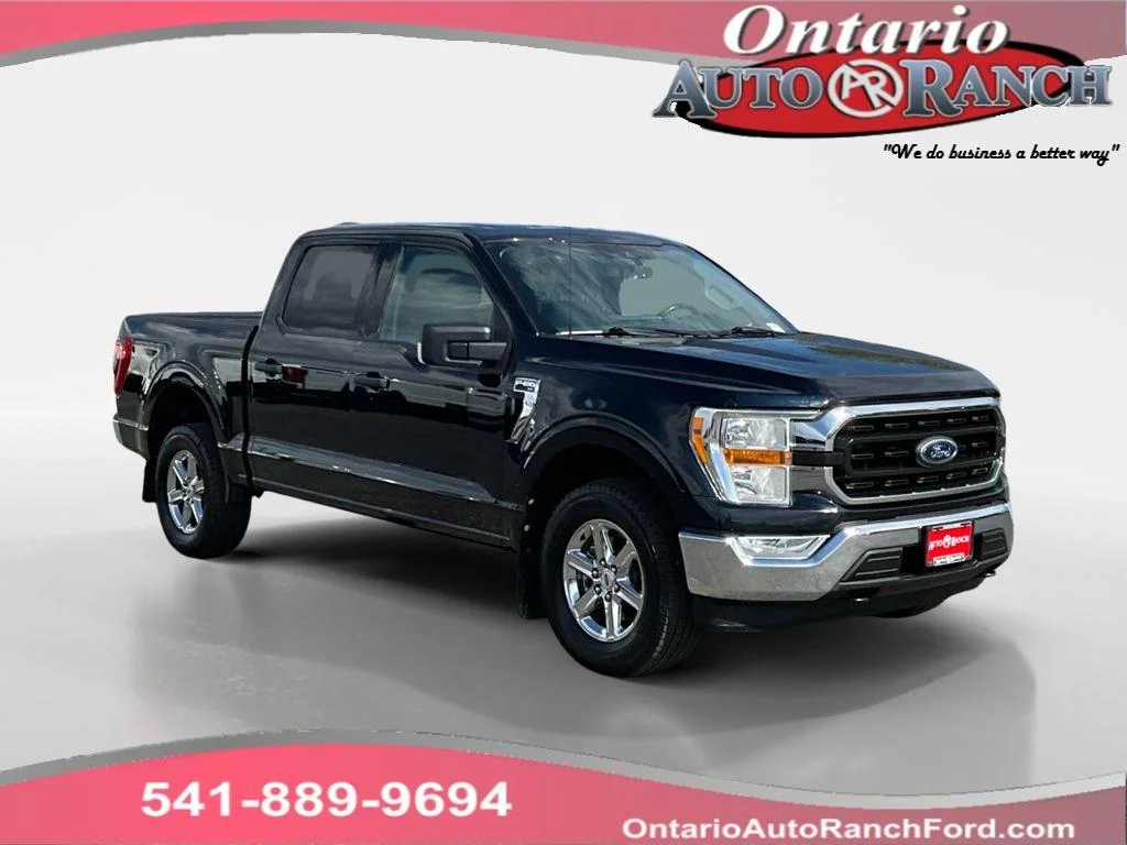 Used 2021 Antimatter Blue Metallic Ford XLT image 1