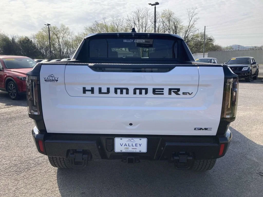 New 2026 Interstellar White GMC 2X image 5