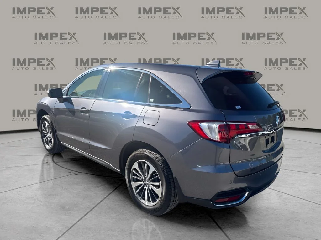 Used 2018 Silver Acura Advance Package image 3