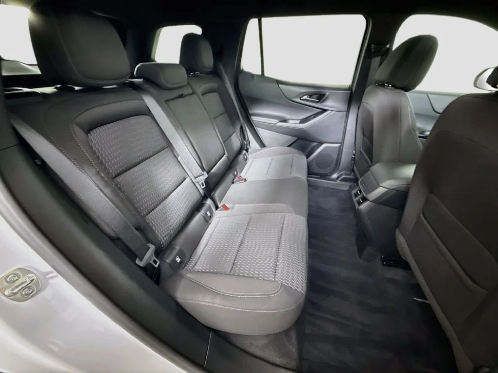 Used 2026 White Chevrolet LT image 25
