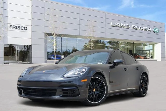 2018 Porsche Panamera 4S's photo
