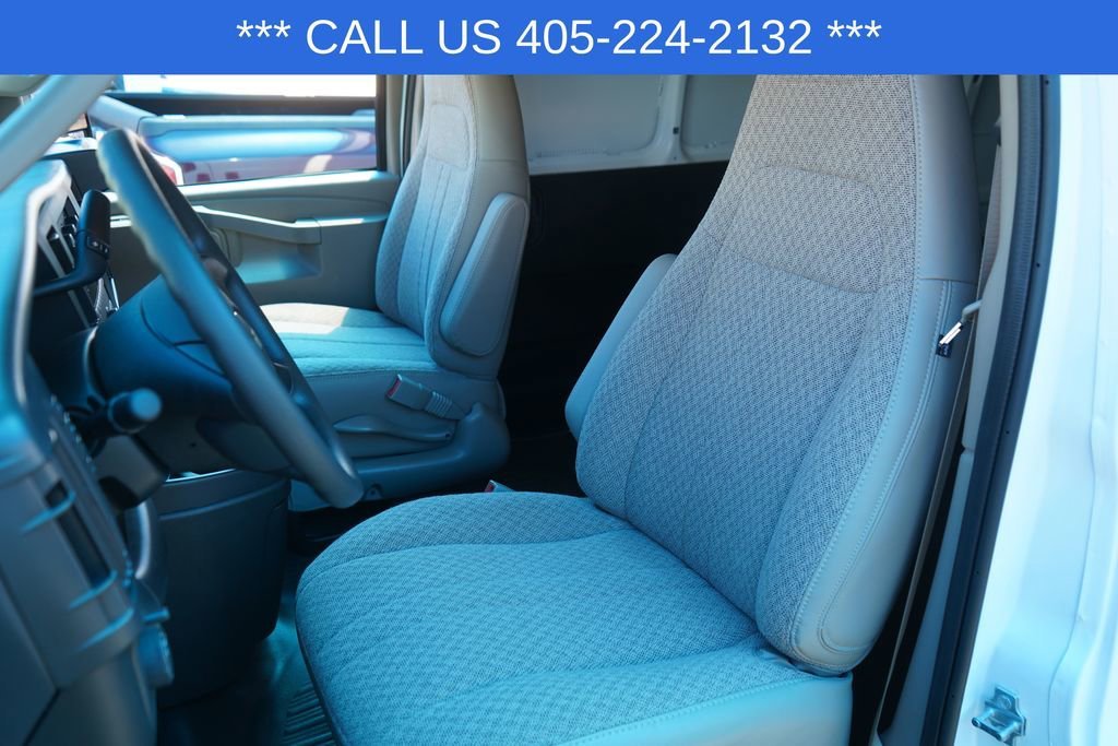 2026 Chevrolet Express Cargo Work Van - Photo 16