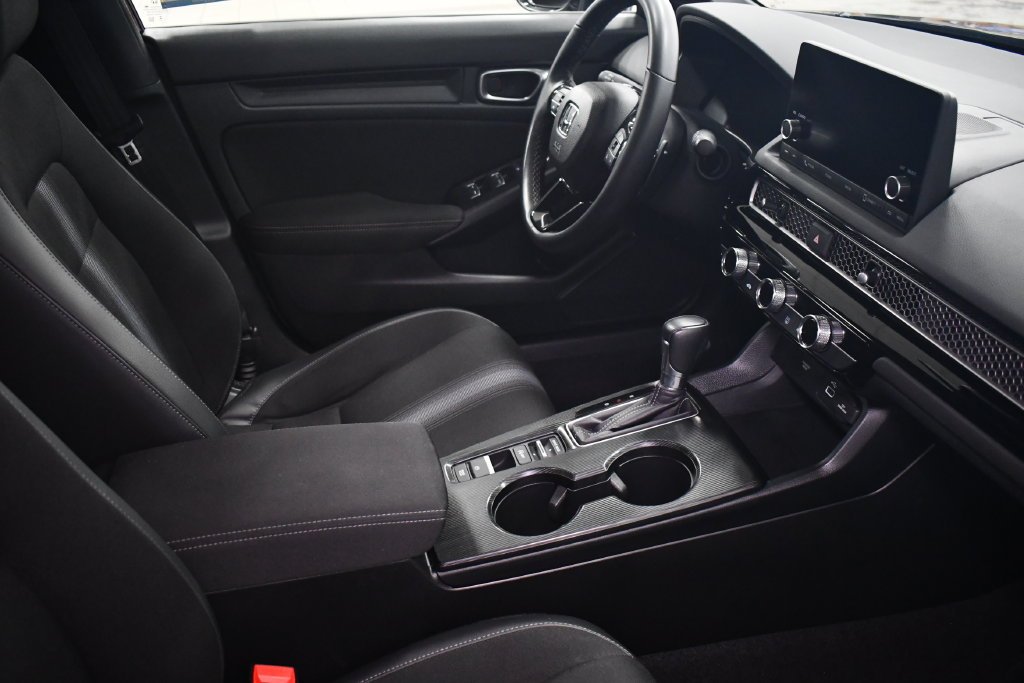 2024 Honda Civic Hatchback Sport - Photo 32