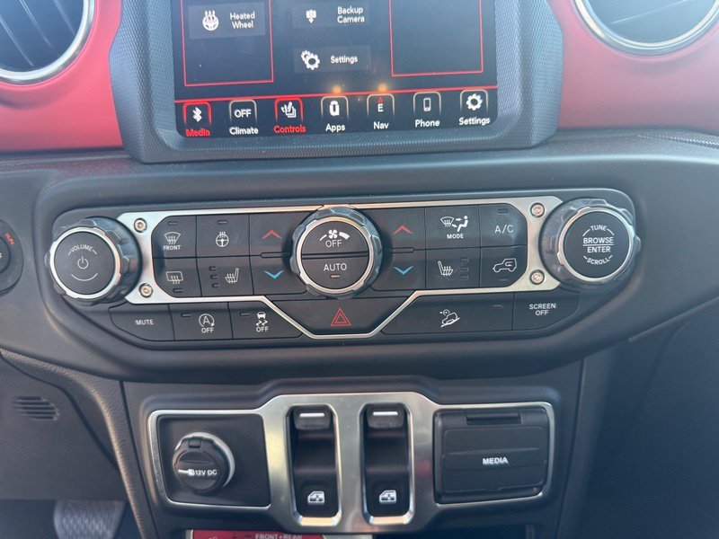 Used 2020 Gray Jeep Rubicon image 8