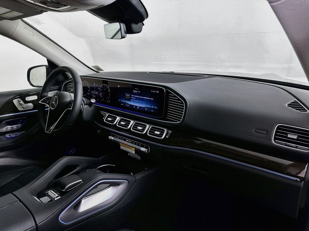 New 2026 Twilight Blue Metallic Mercedes-Benz GLS 450 image 31