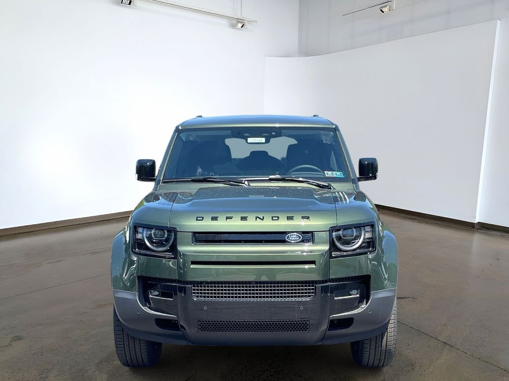 New 2026 Woolstone Green Land Rover S image 2