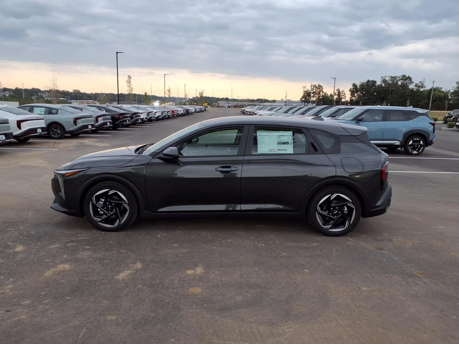 New 2026 Interstellar Gray Kia EX image 16