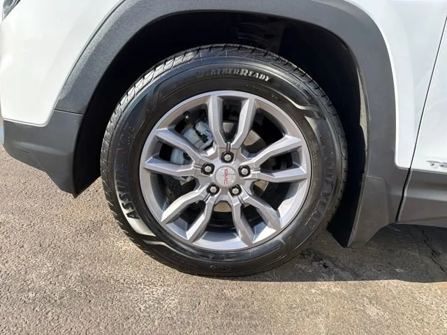 Used 2022 Summit White GMC SLT image 34