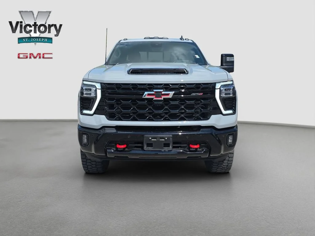 Used 2025 Slate Gray Metallic Chevrolet ZR2 image 2