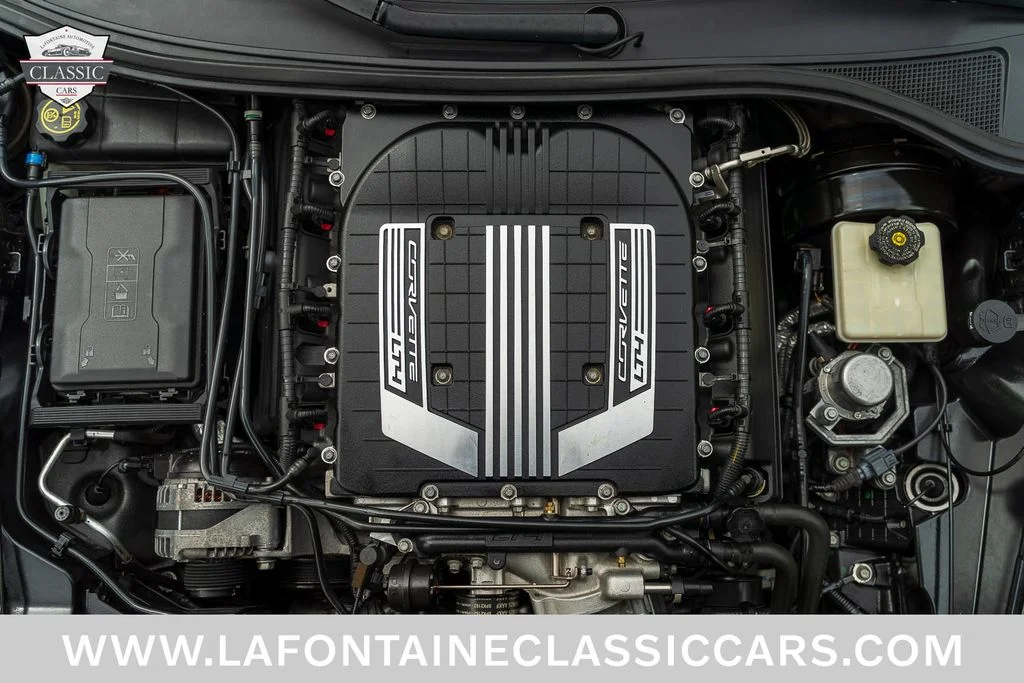 Used 2015 Gray Chevrolet Z06 image 8