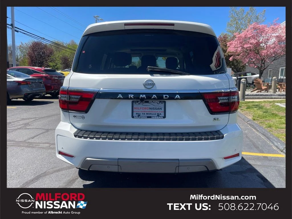 Certified Used 2023 White Nissan SL image 4