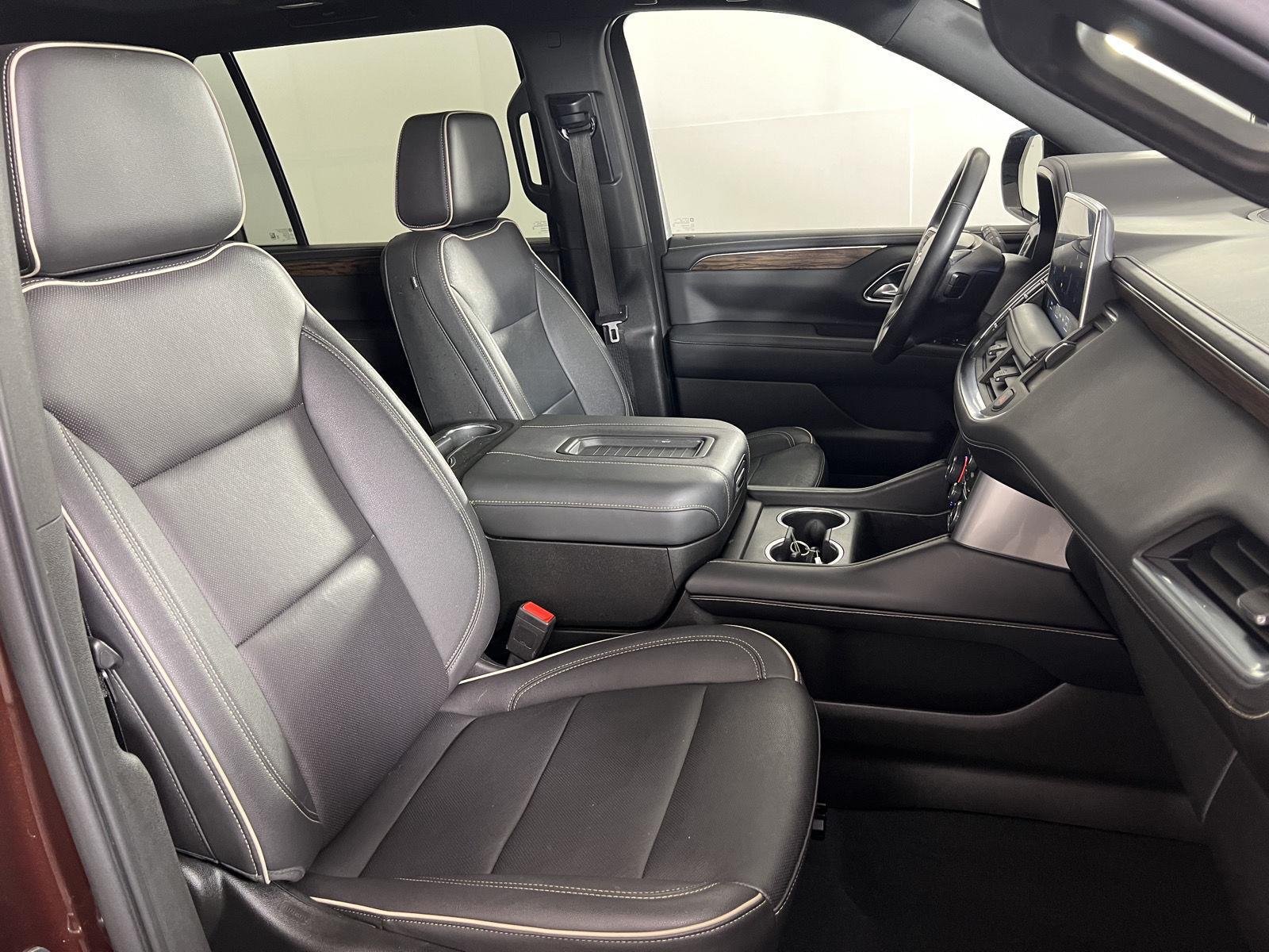 Used 2023 Auburn Metallic Chevrolet Premier image 29