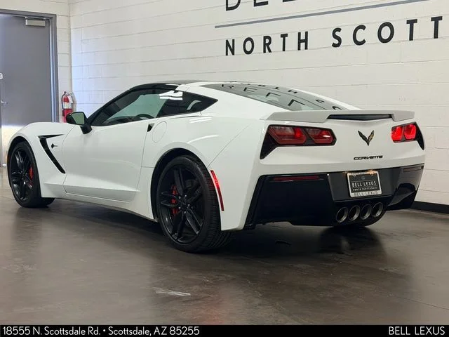 Used 2017 White Chevrolet Stingray Z51 image 6