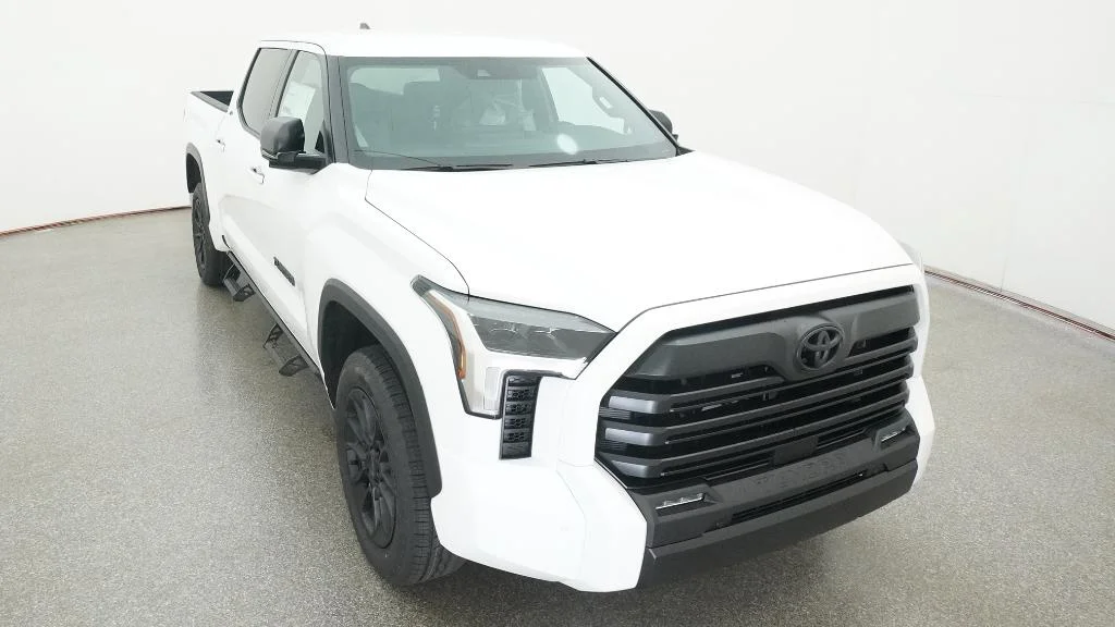 New 2026 Ice Cap Toyota SR5 image 25