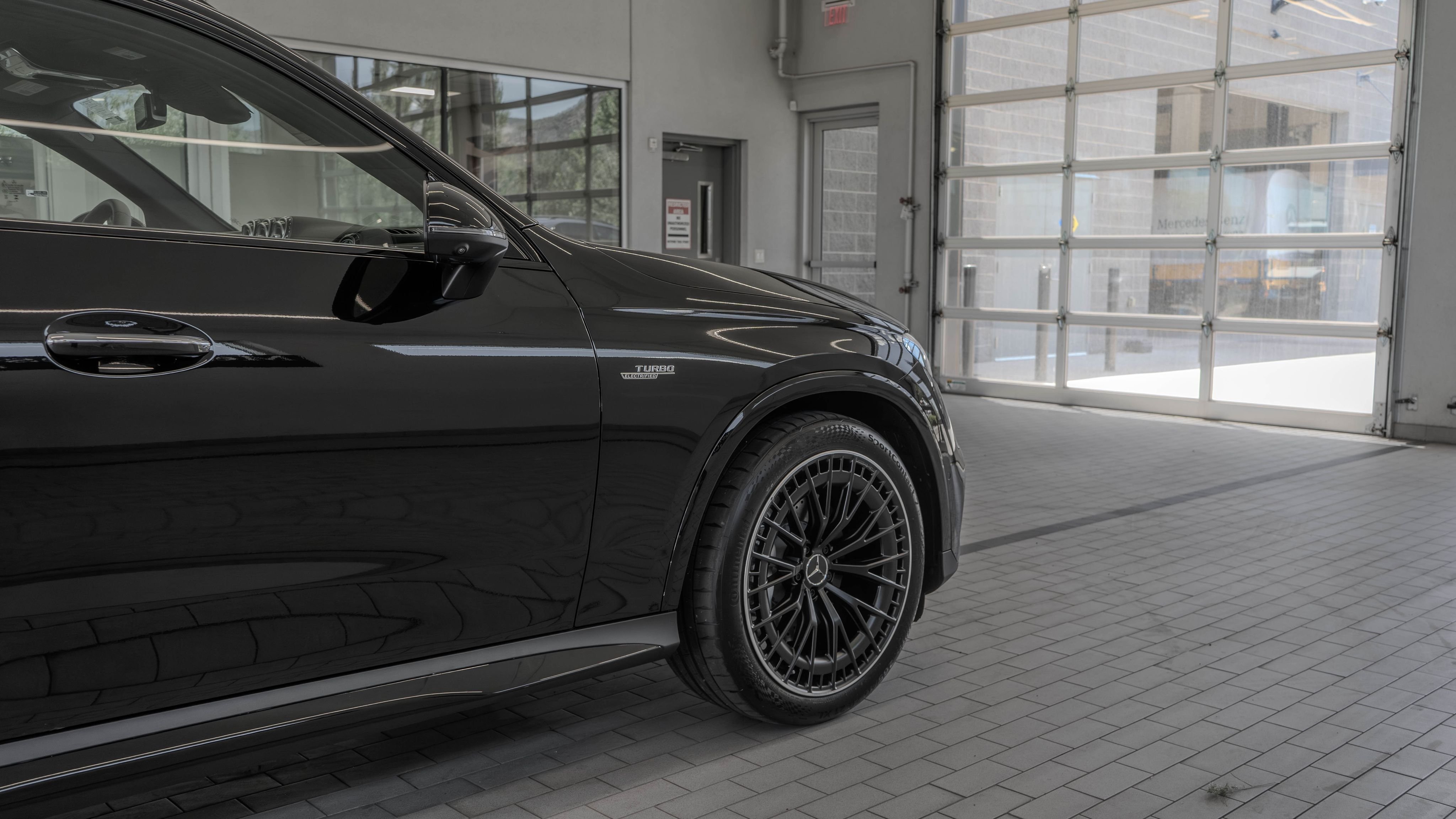 New 2026 Obsidian Black Metallic Mercedes-Benz GLC 43 AMG® image 30