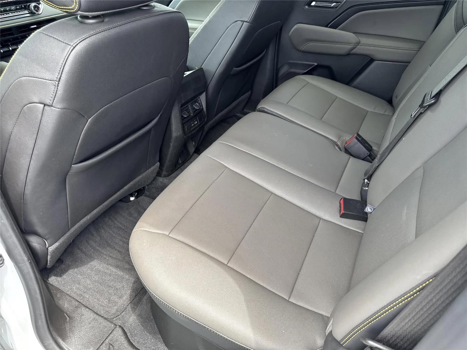 Used 2023 Summit White Chevrolet ZR2 image 30