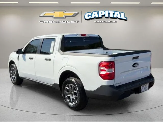 Used 2025 White Ford XLT image 3