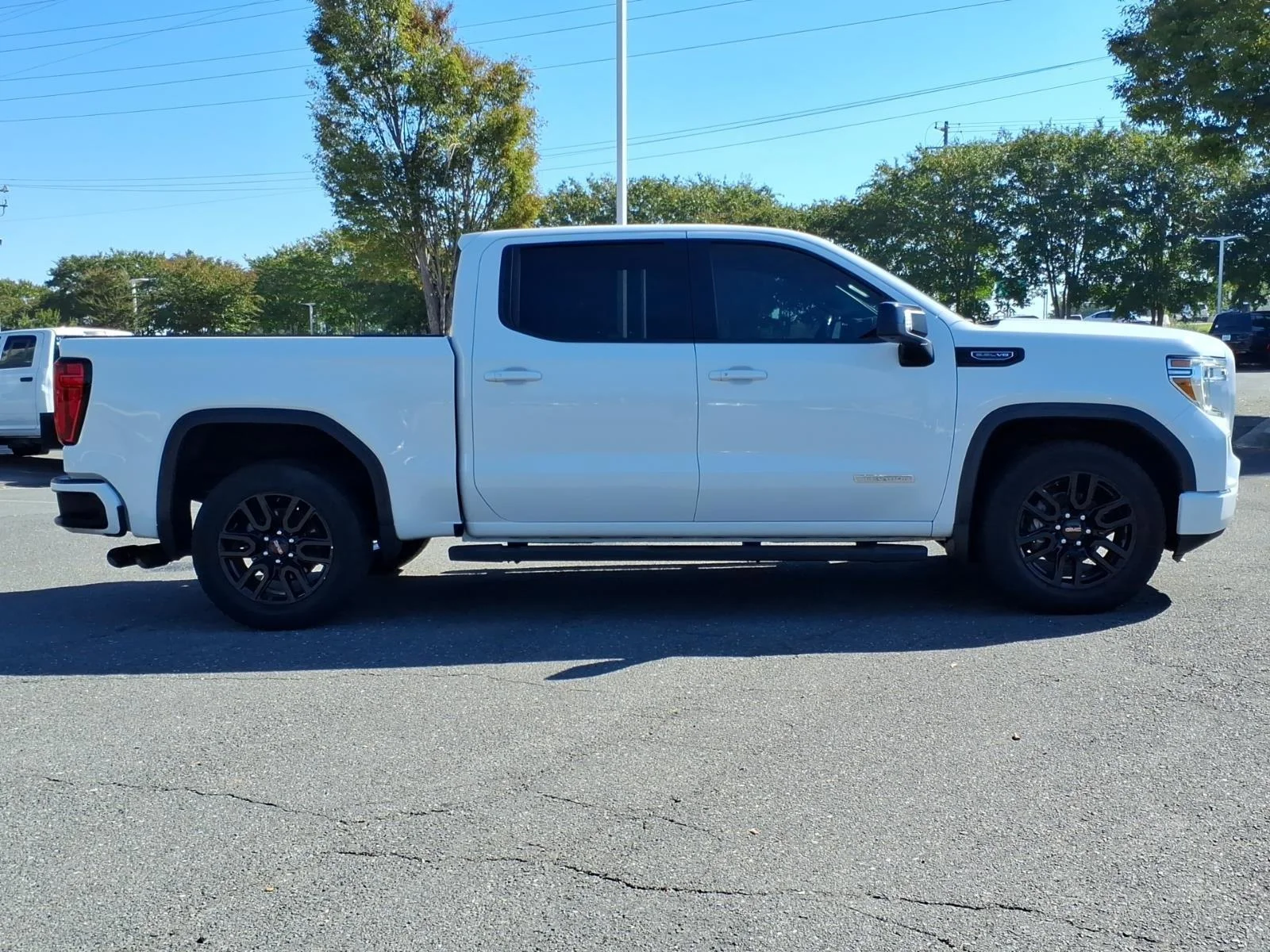 Used 2021 Summit White GMC Elevation image 11