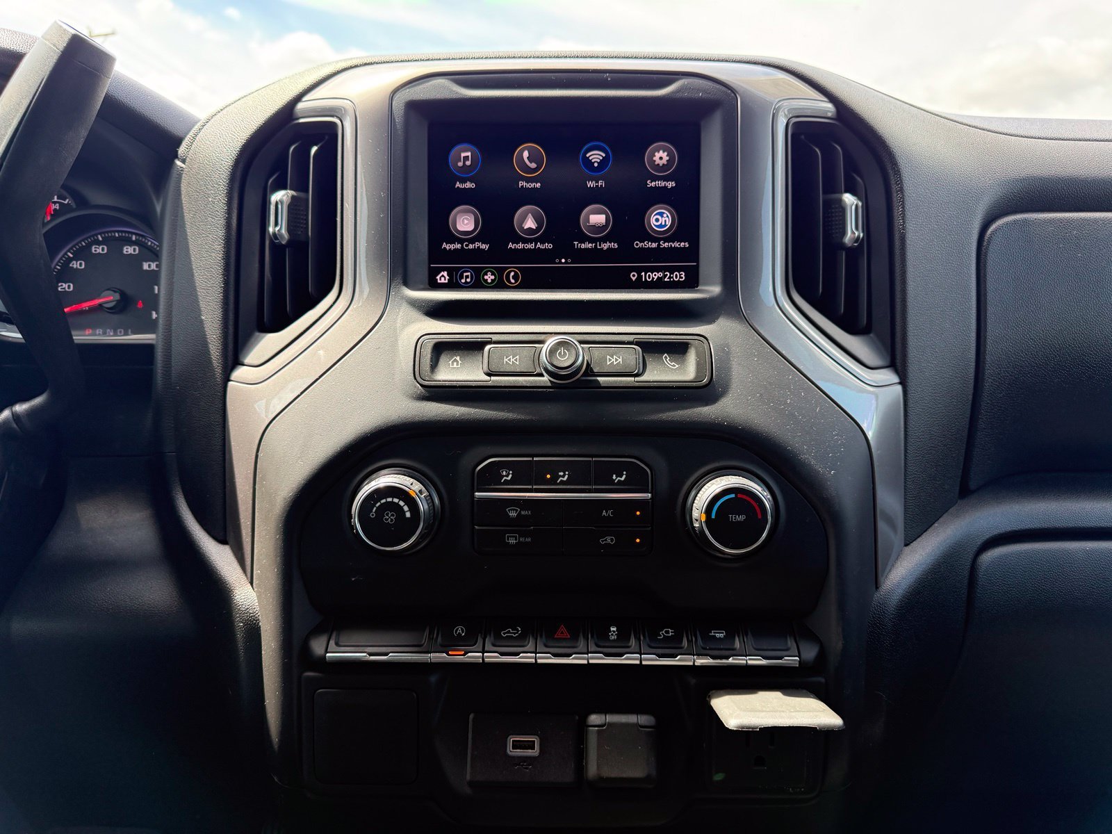 Used 2020 White Chevrolet Custom image 7