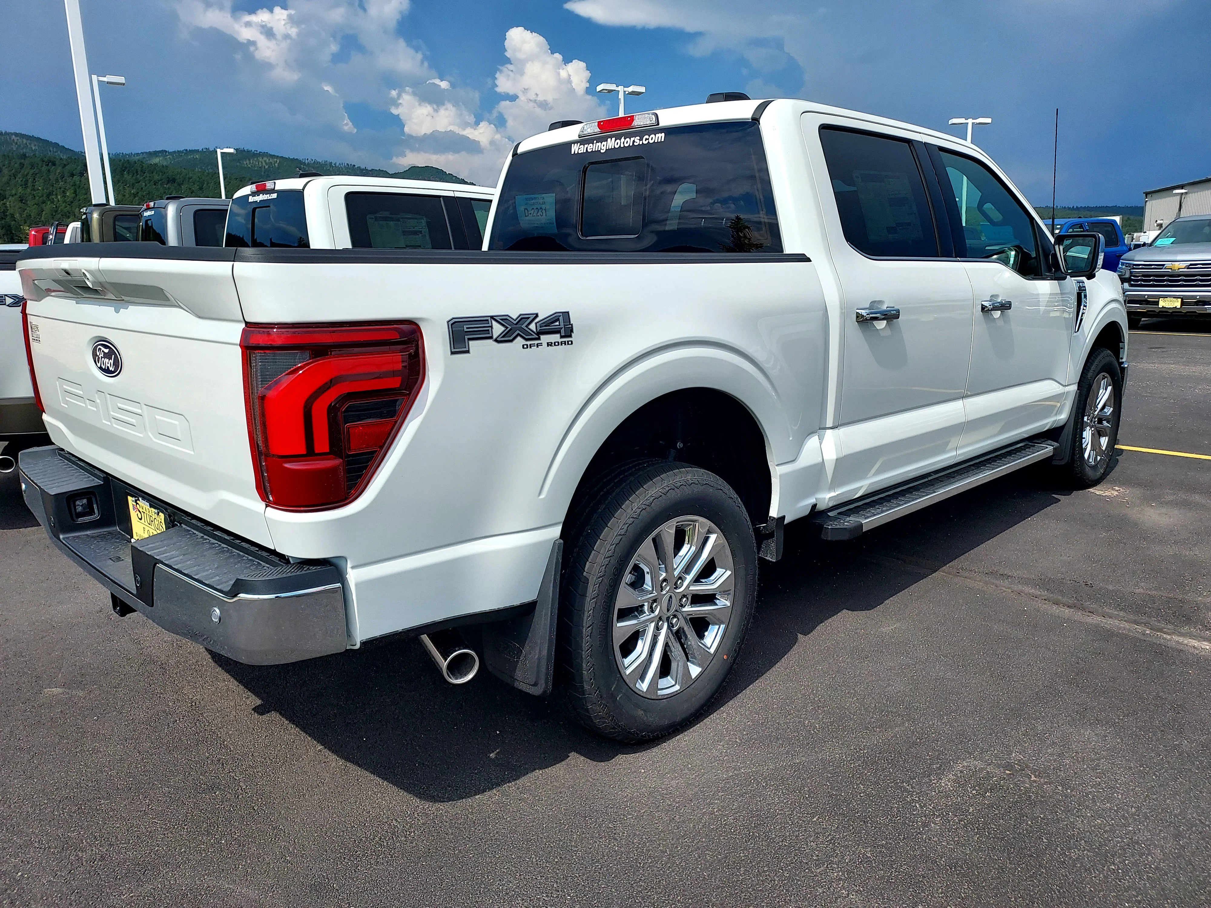 New 2026 Star White Metallic Tri-Coat Ford LARIAT image 9